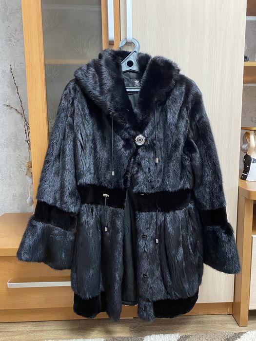 Норковая шуба , натуральная