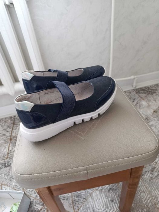 Туфли для девочки 35 размер КЖБИ