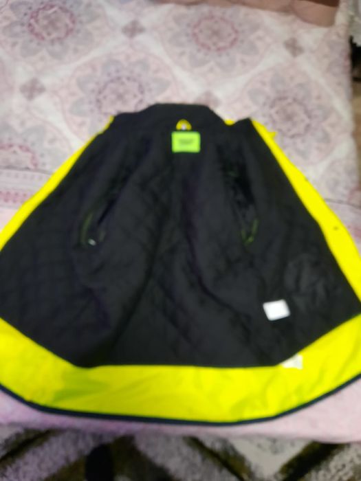 Vesta cu maneci pentru iarna ,3 in 1 impermeabila