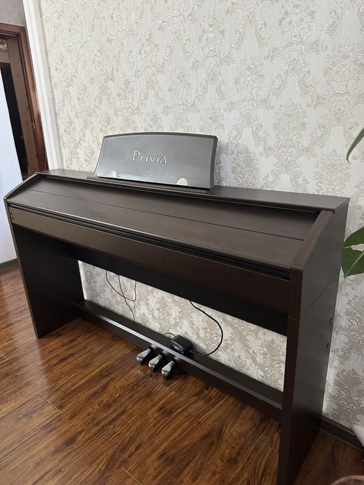 Продам пианино «PRIVIA”