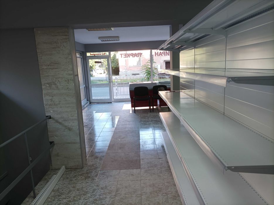 Стелажи за магазин с вкл. завършващи колони, етикетници и ограничители