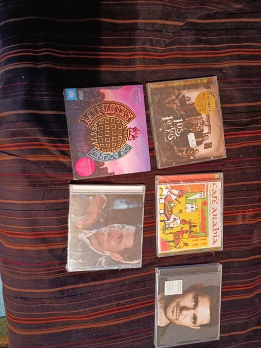 Компакт дискове-5лв