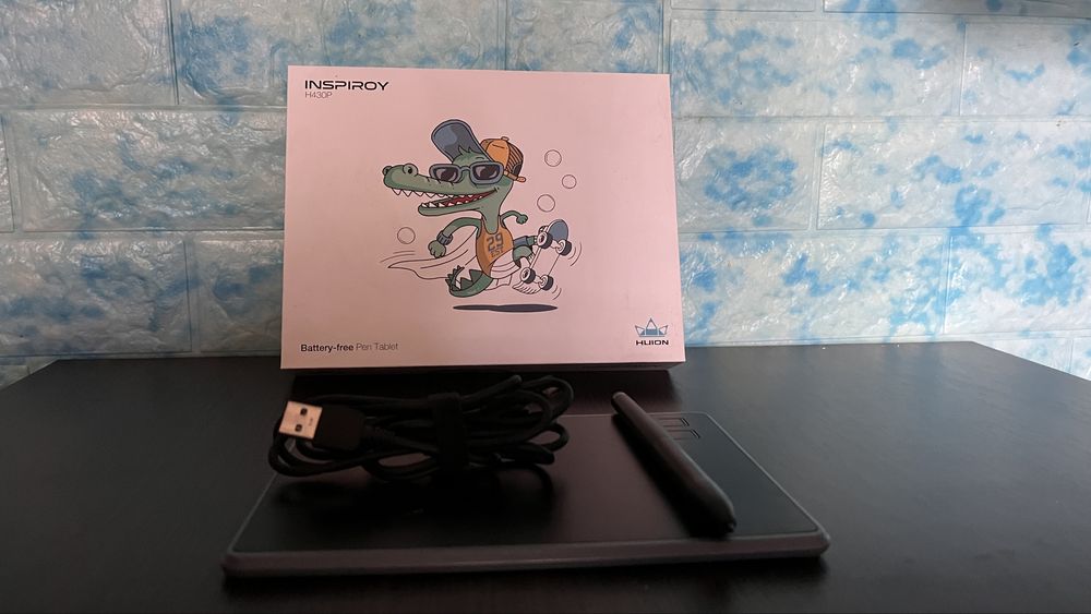 Графичен таблет Huion inspiroy H430P - с писалка, работещ отлично