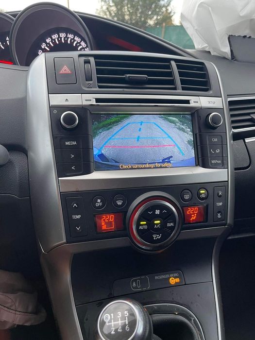 Toyota Verso Тойота Версо 2.0 124кс и 1.6 112кс 2014г На части!