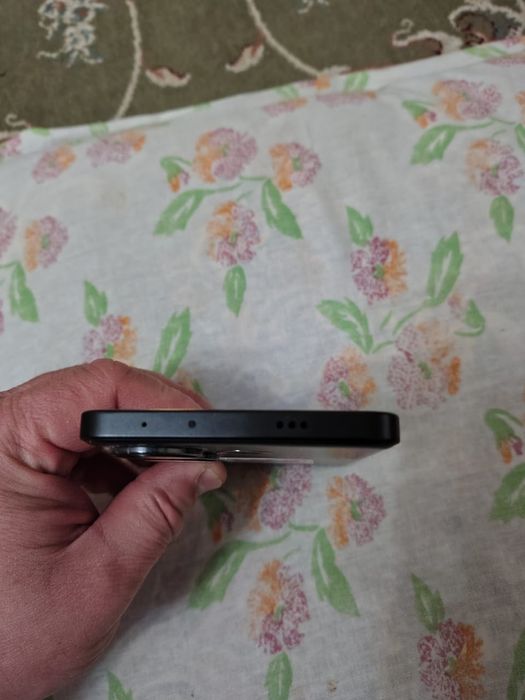 Poco F6 8/256 чёрный