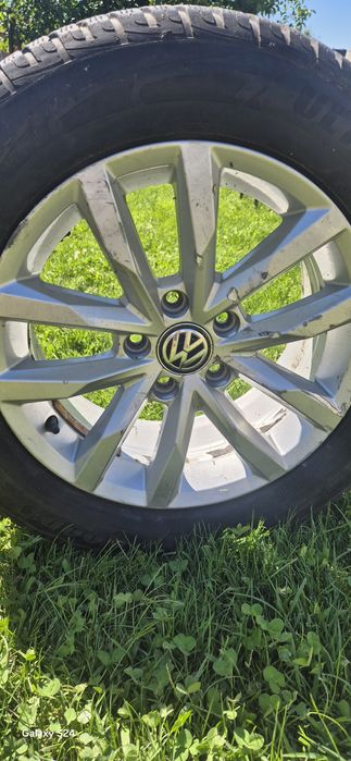 Джанти с гуми пасат 8бр