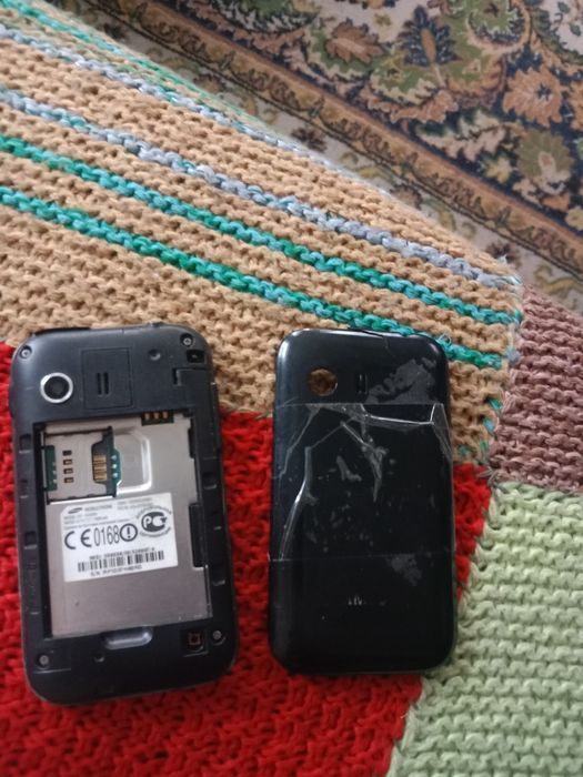 Продам Телефон самсунг