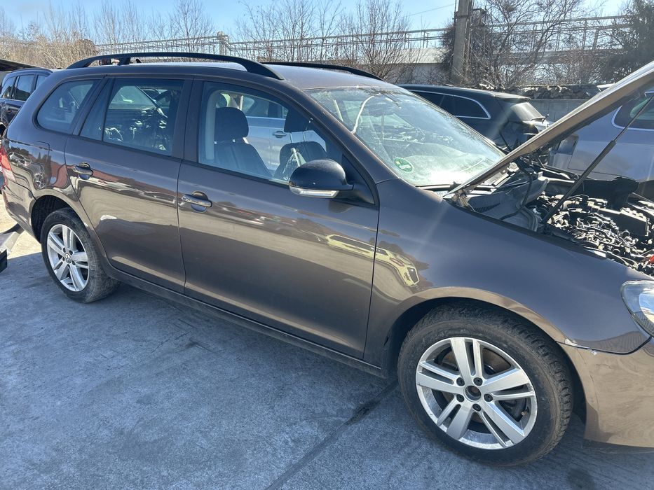 Usa laterala dreapta fata spate vw golf 6 break culoare LH8Z