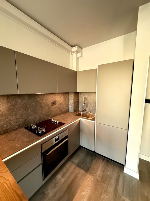 Inchiriez studio exclusivist in Tomis Park