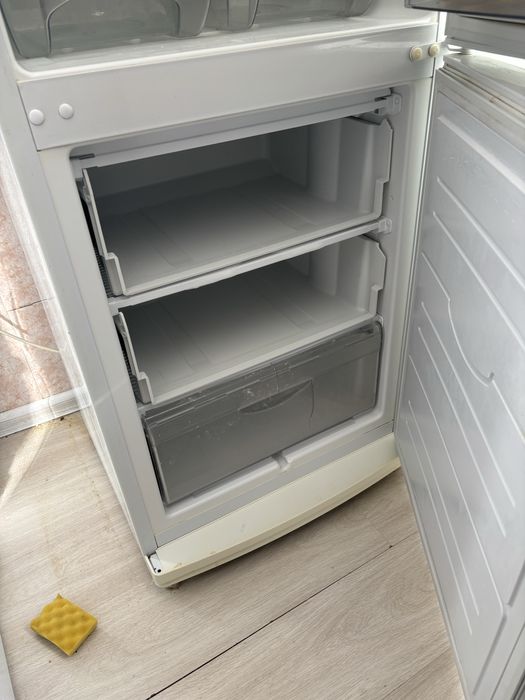 Продам бу холодильник