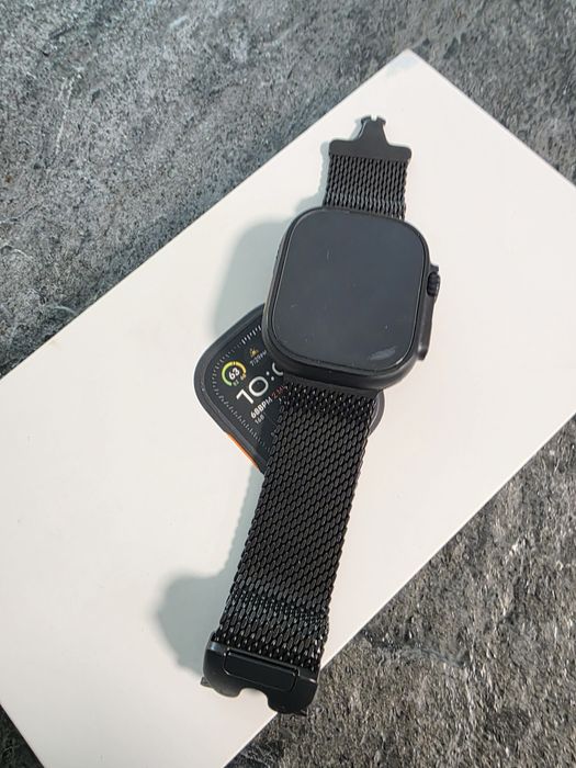 Apple Watch Ultra 2 Titanium