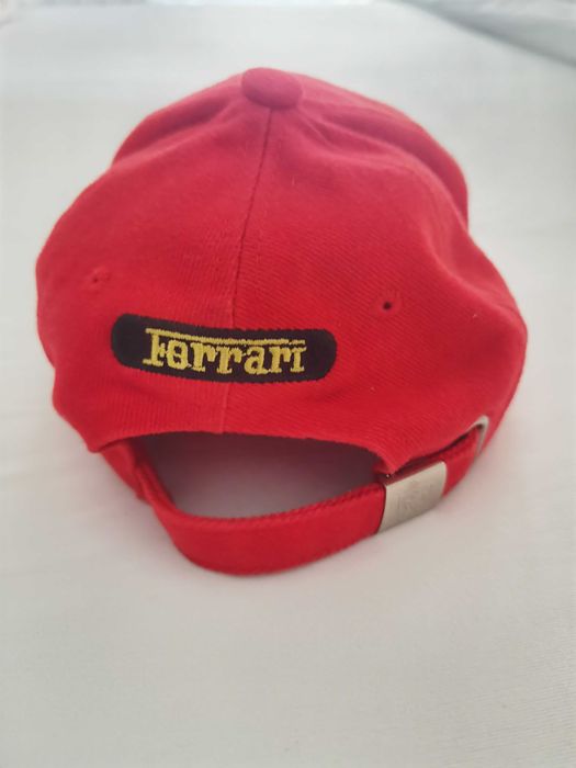 Șapcă Ferrari original