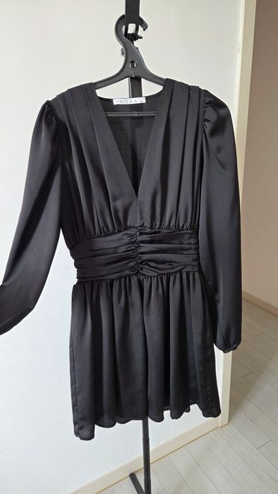 Продам платья не дорого