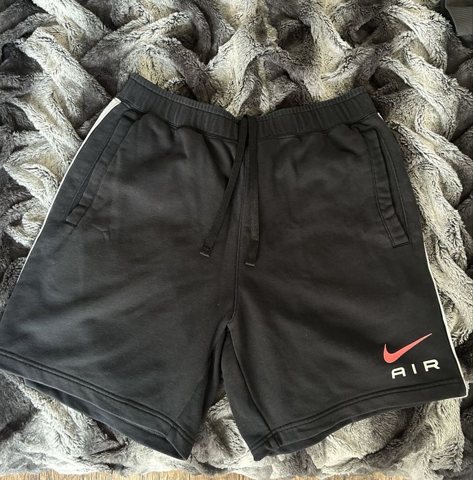 Stone Island, Nike, Jordan къси панталони
