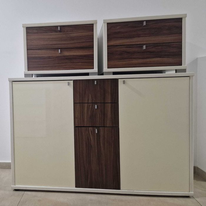 Set comoda si noptiere (Bucuresti)