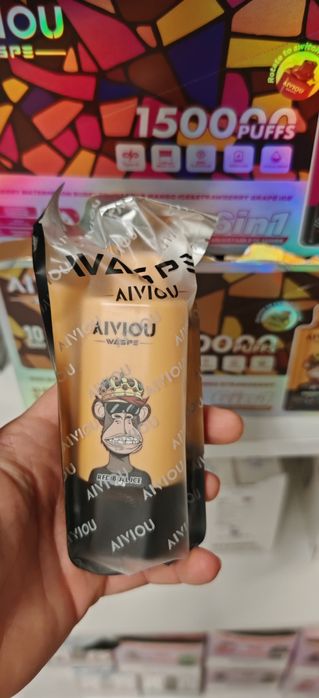 Vape  150.000 Puffs 6 Arome Reincarcabil Display Abur extrem