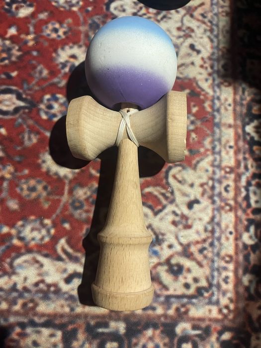 Kendama + Carti de Joc (Gold edition)