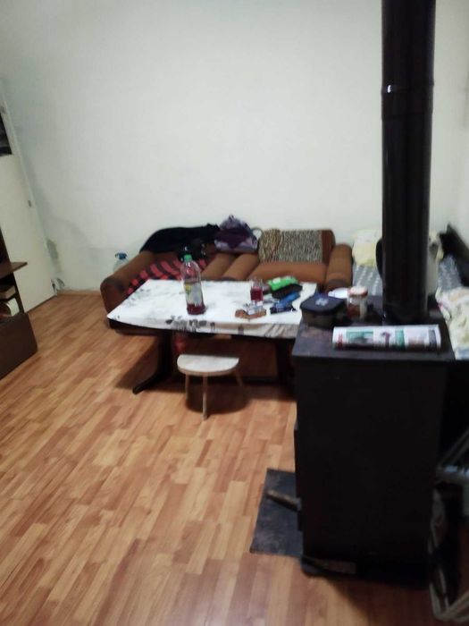 Продава се Къща в Плевен, 9-ти квартал - 50 кв.м за 1100 €/кв.м - Снимка #1