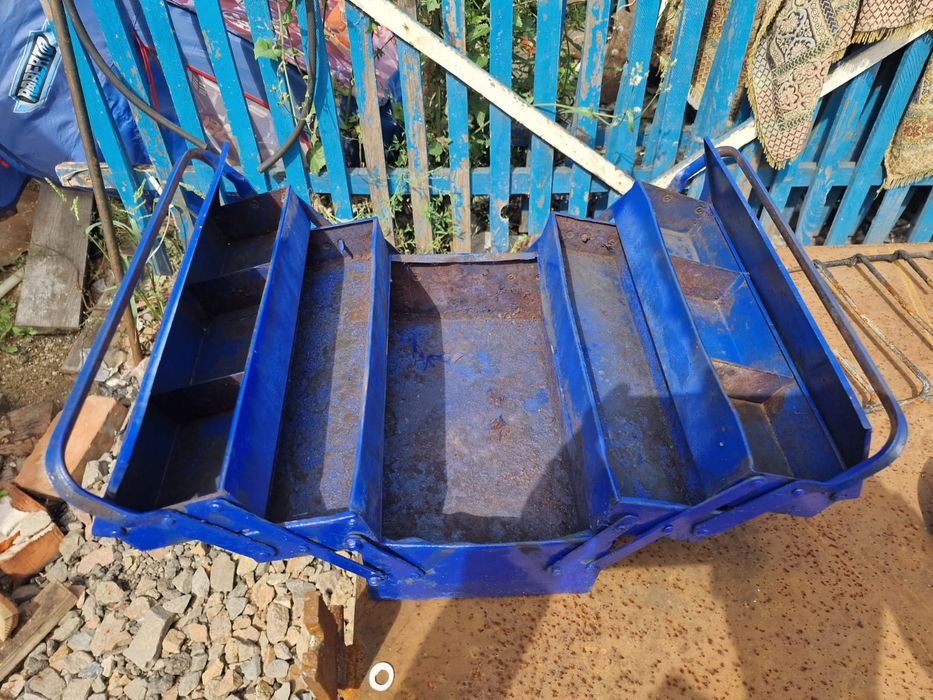 Ящик чемодан для инстр