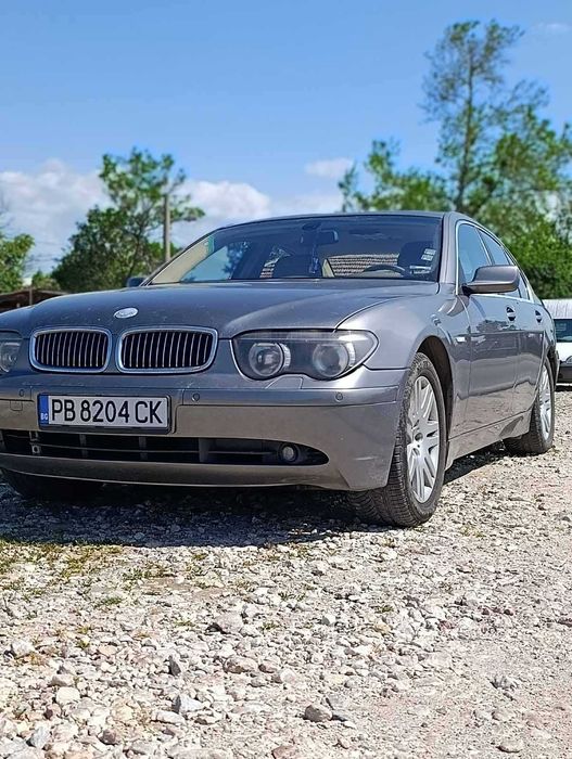 Кола- БМВ- 745..