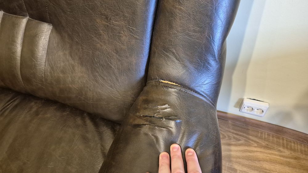 Canapea-coltar extensibila