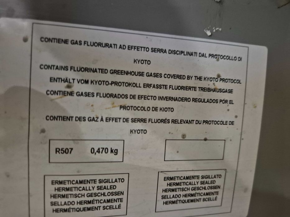 Фризер за сладолед, хоризонтална ракла, минусова витрина Италия