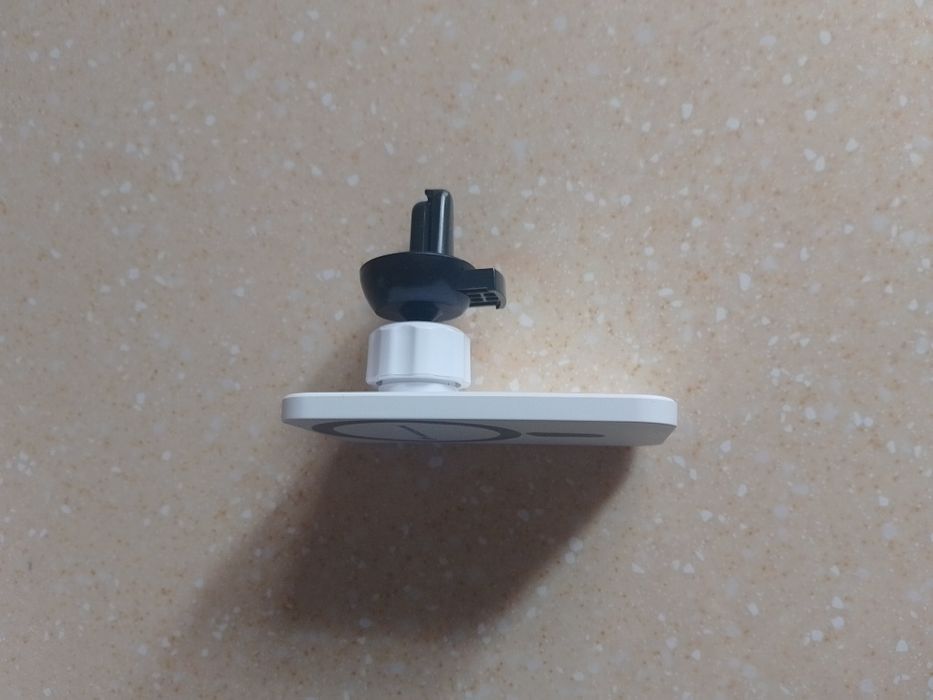 Беспроводной зарядка продаётся