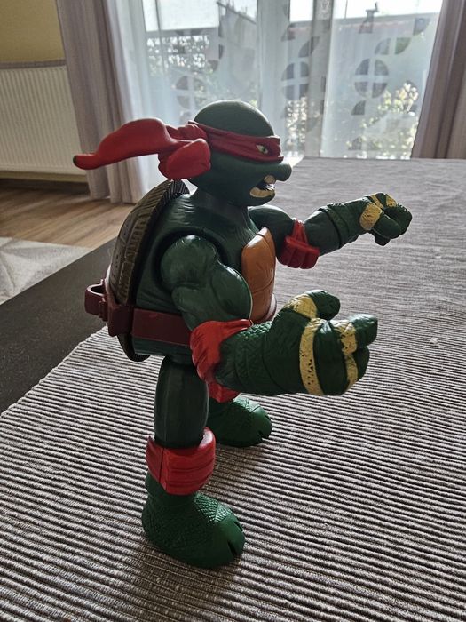 Raphael din seria Teenage Mutant Ninja Turtles