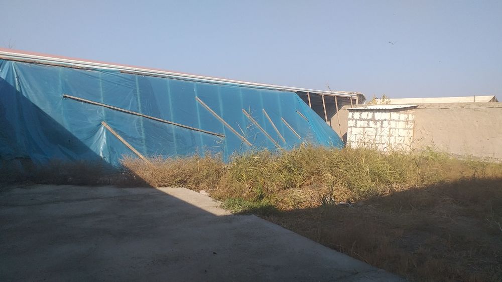 Galosiyoga rabotqozi qishloğida 8 sotixli uchastka sotiladi .