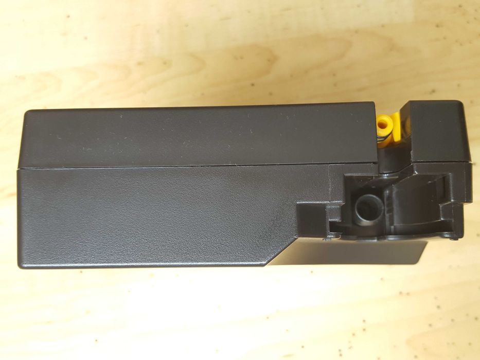 Нов оригинален HYUNDAI-KIA компресор за гуми 12V-10А-120W