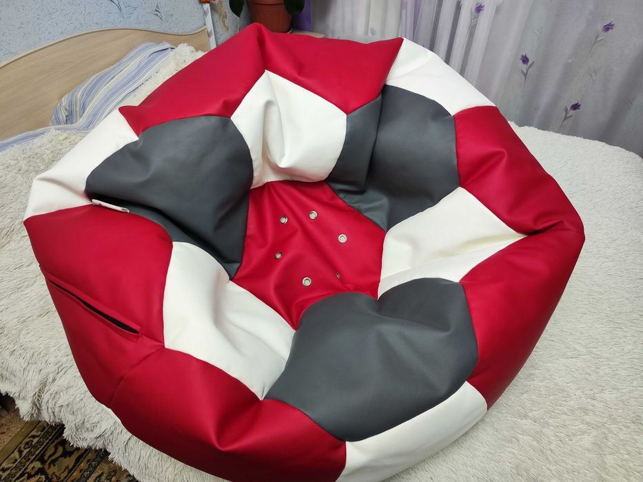 Бескаркасное кресло-мешок