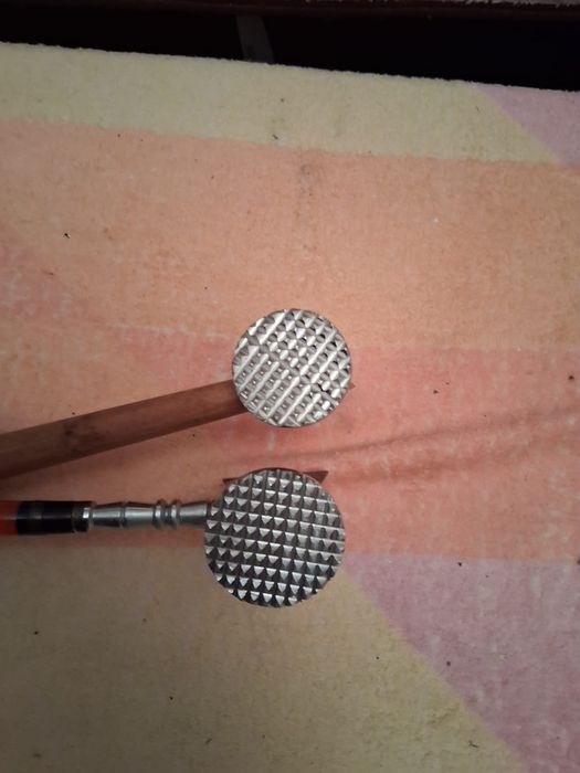 Ciocan de batut si taiat carnea