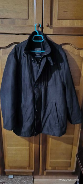 Vând geaca bărbat Bugatti