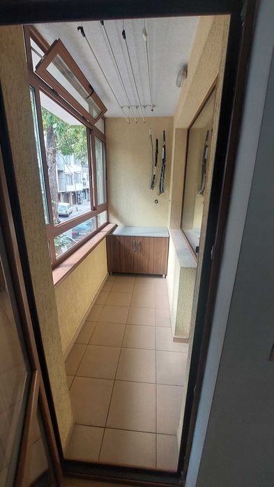 Продава се Тристаен апартамент в Варна, Окръжна болница - 82 кв.м за 2927 €/кв.м - Снимка #2