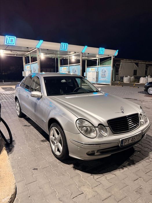Auto Mercedes e280 Polonia