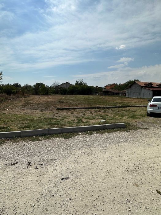 Продава се Парцел в Кнежа - 2072 кв.м за 9 €/кв.м - Снимка #2