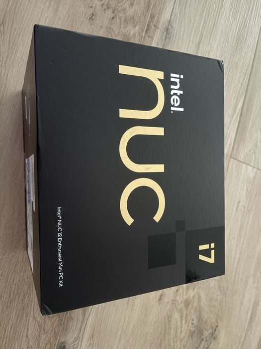 Mini Pc Asus Nuc Enthusiast kit NUC12SNKi72,i7, sigilat