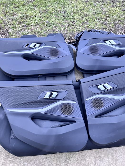 Fețe de usi / interior BMW g21 in stare impecabila .