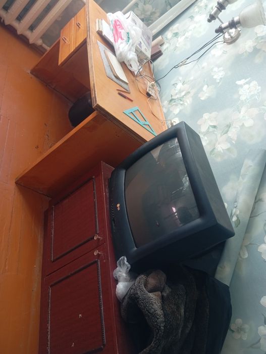 Мебель даром отдам