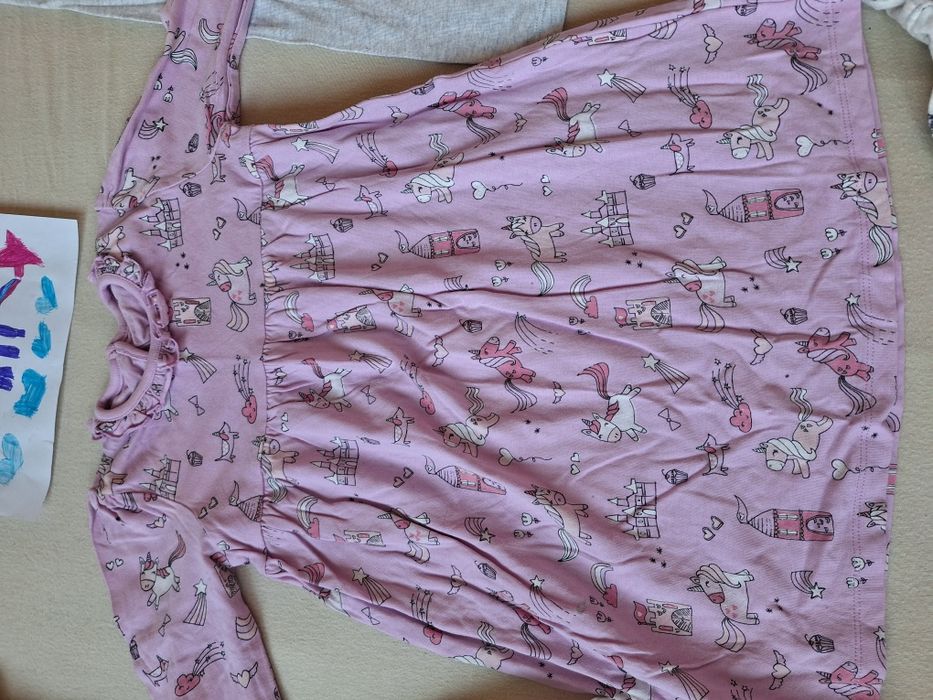 Лот от дрешки за малко момиченце , размер 18-24 м (92)