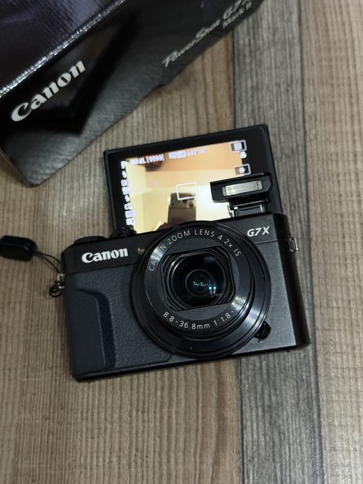 Canon g7x mark II