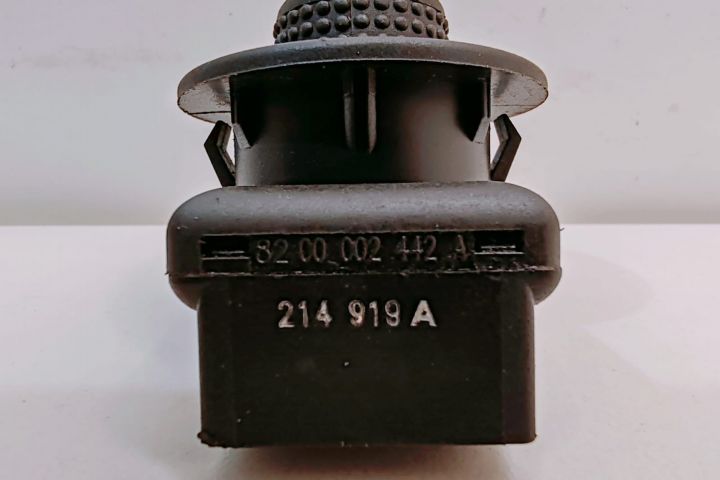 Buton reglaj  oglinzi 8200002442A Dacia Logan a 2-a generatie seria