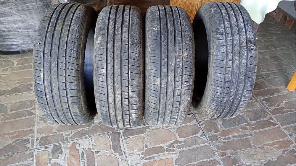 Set 4 anvelope Pirelli