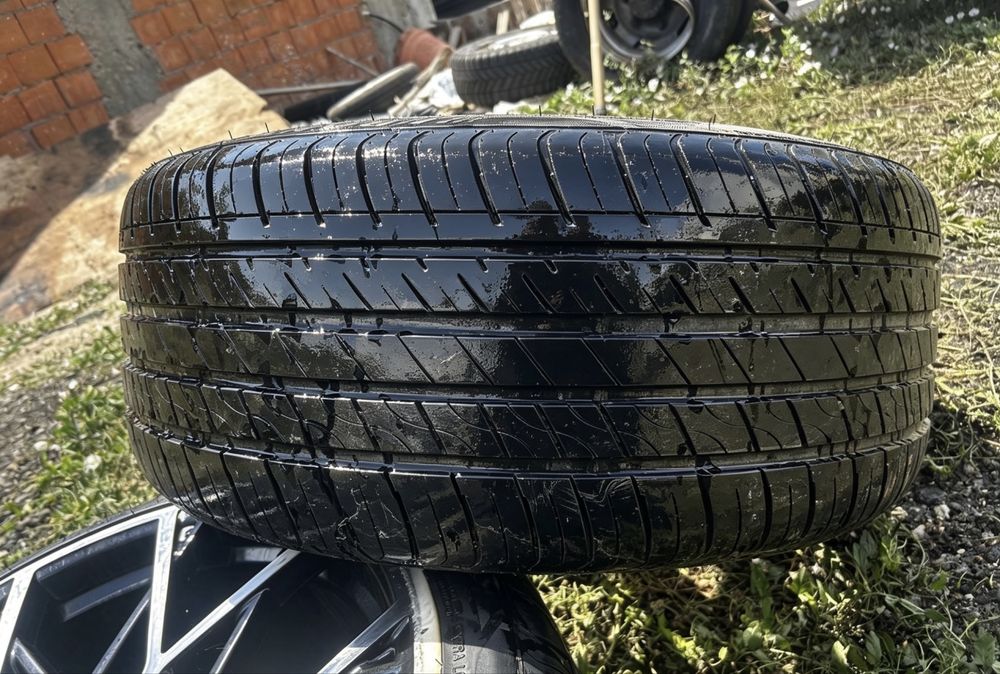 Jante  Set 4 – Roti 22” Model BMW + Anvelope 285/35 ZR22