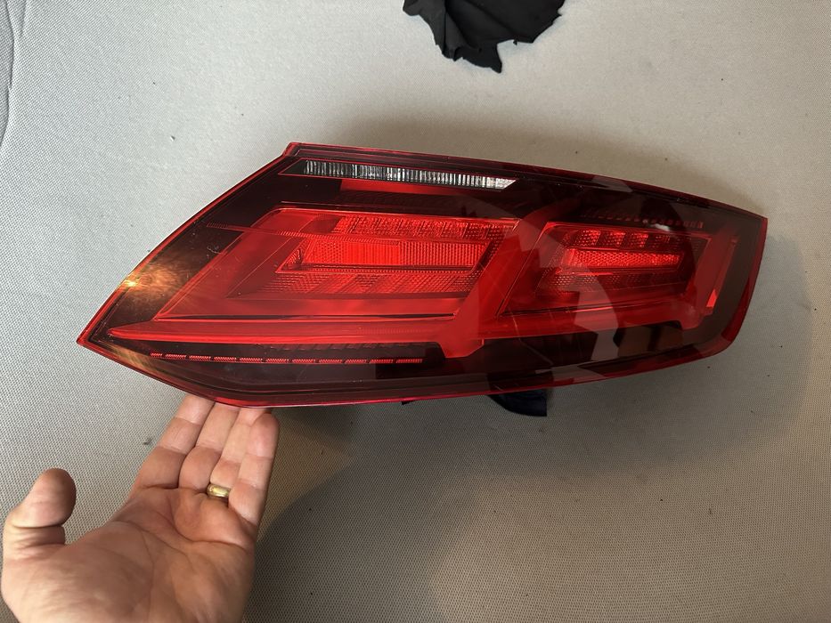 Stop dreapta led audi tt.8s.cod:8s0945096.