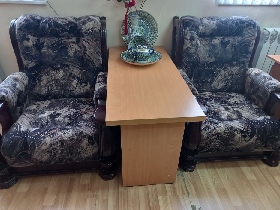 Комплект мягкой мебели из 4- предметов