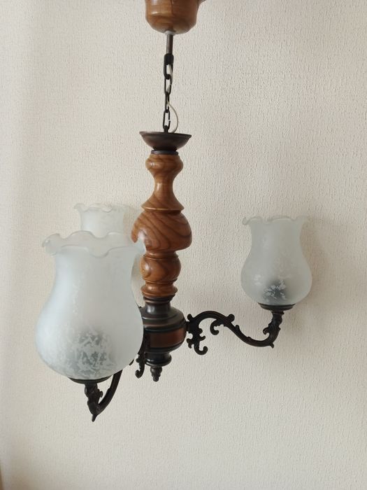 Люстра бронзовая. Ретро.