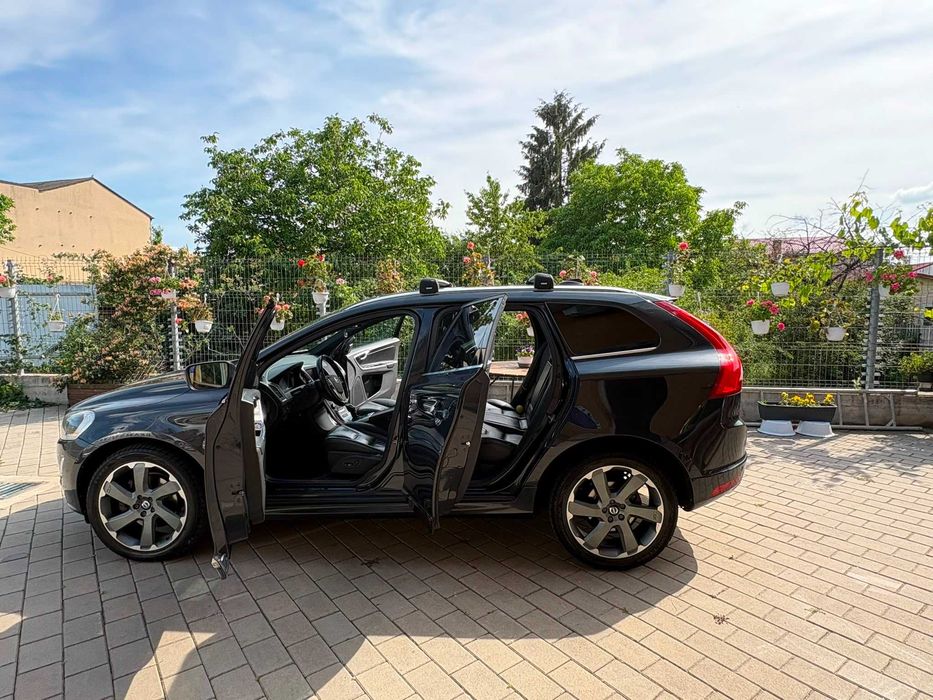 VOLVO XC60 2014