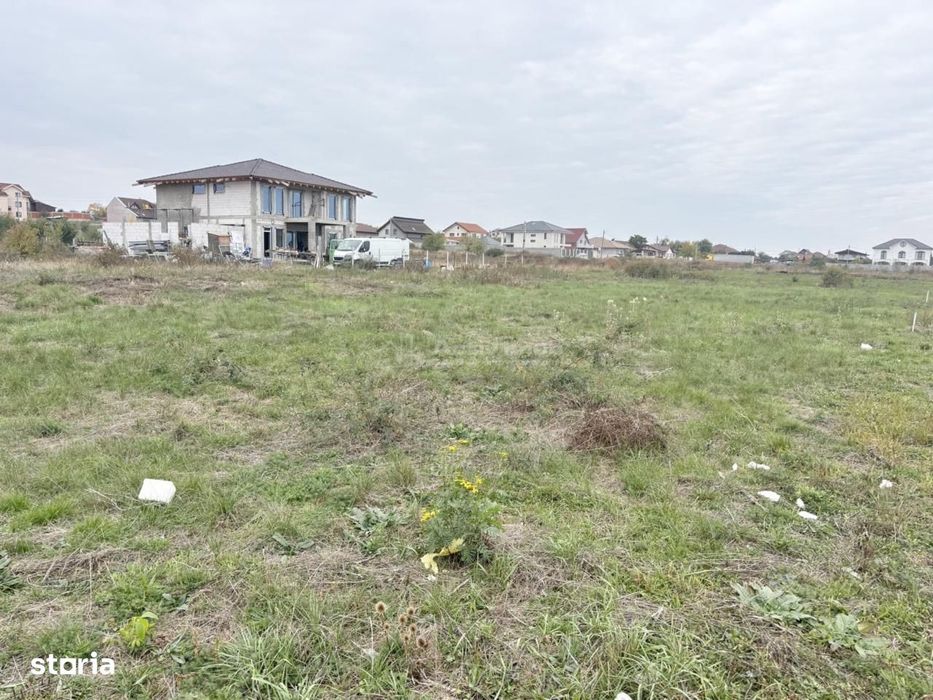 Teren intravilan 490 mp - Cihei