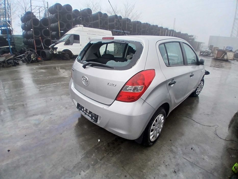 dezmembre hyundai i20